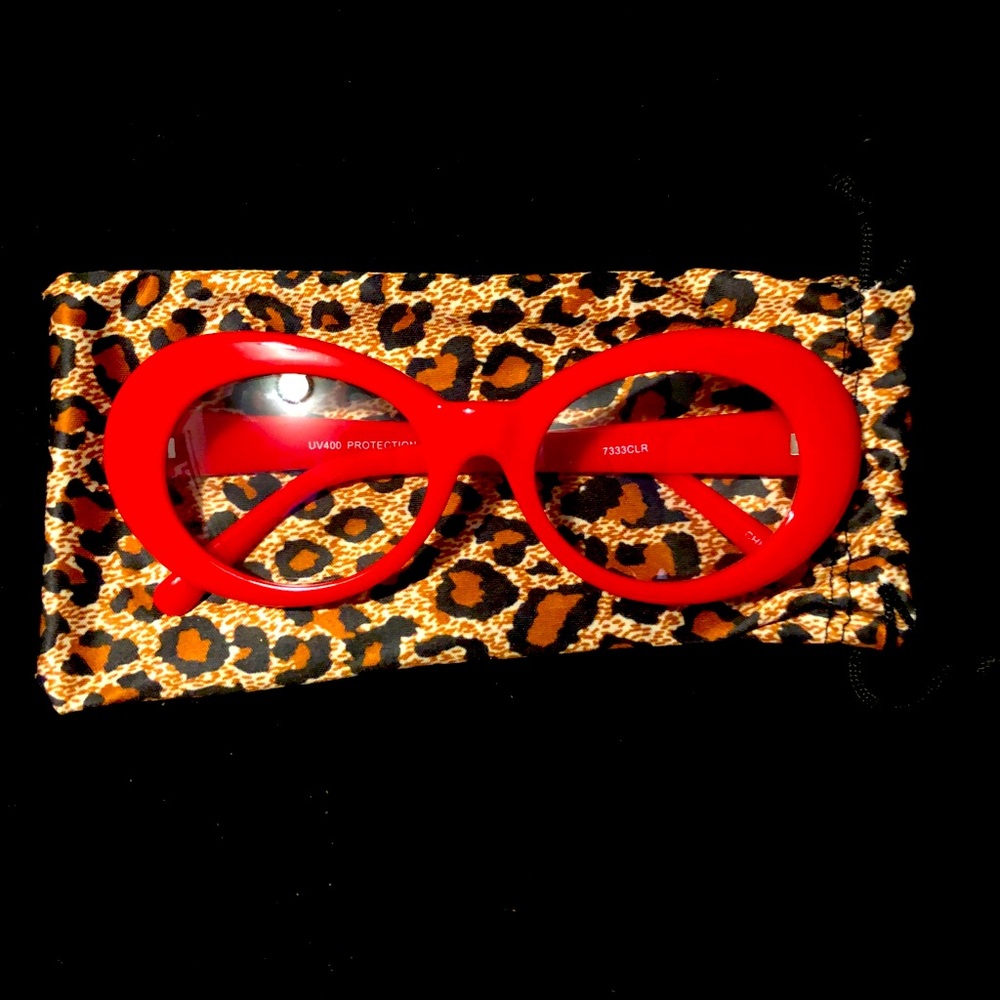 Red fashion frames